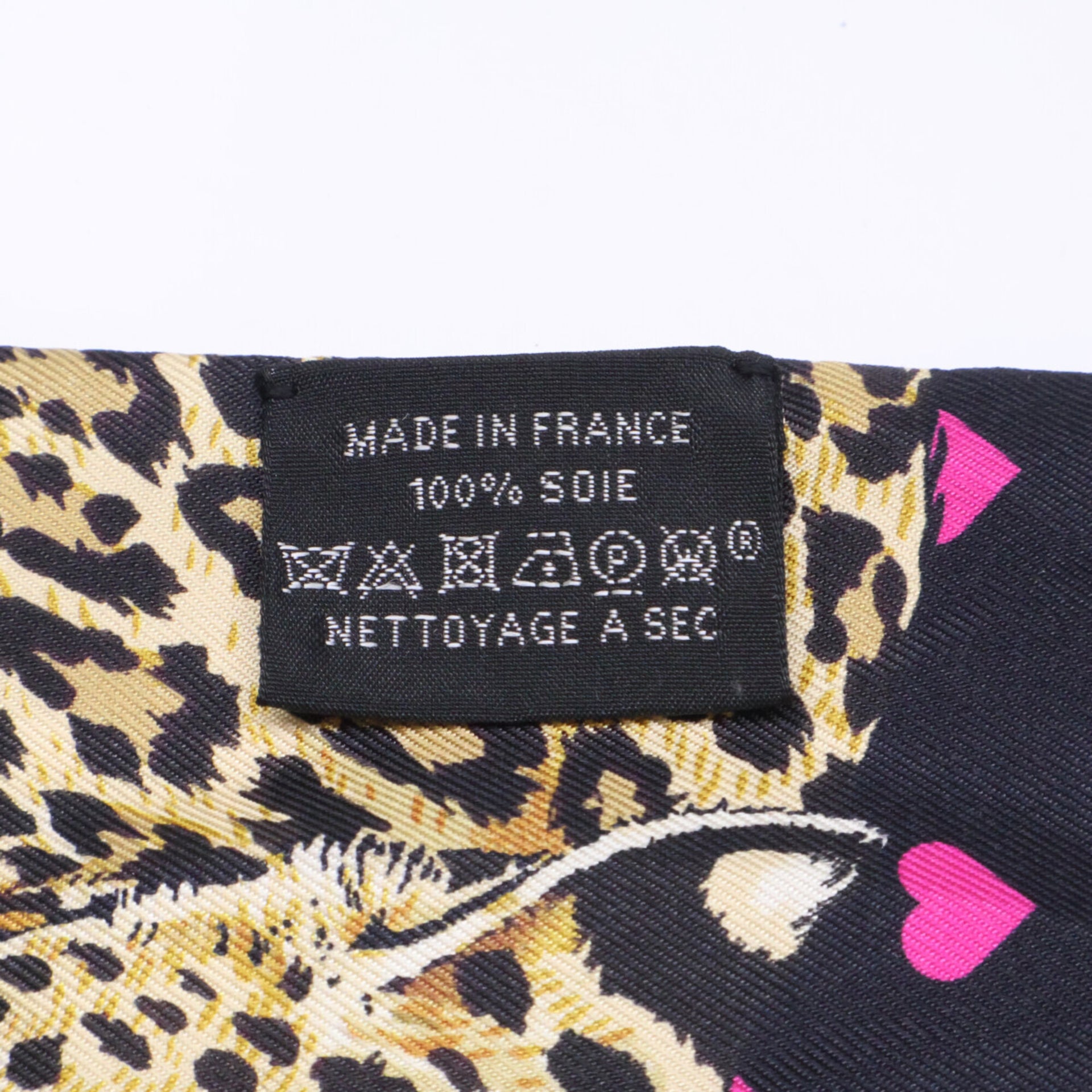 HERMES JUNGLE LOVE Silk Twilly Scarf 8