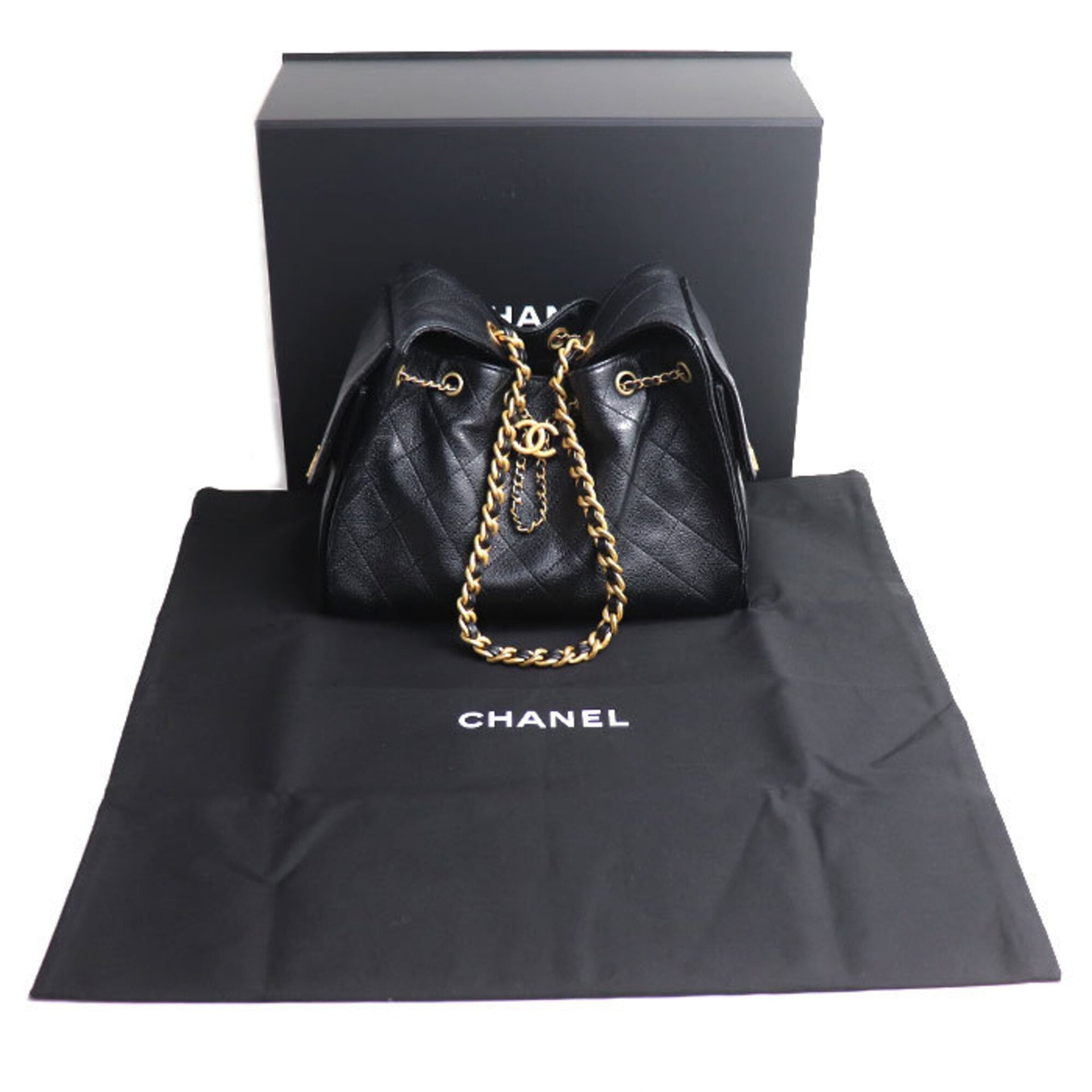 CHANEL 25 Small Caviar Skin Shoulder Bag 18