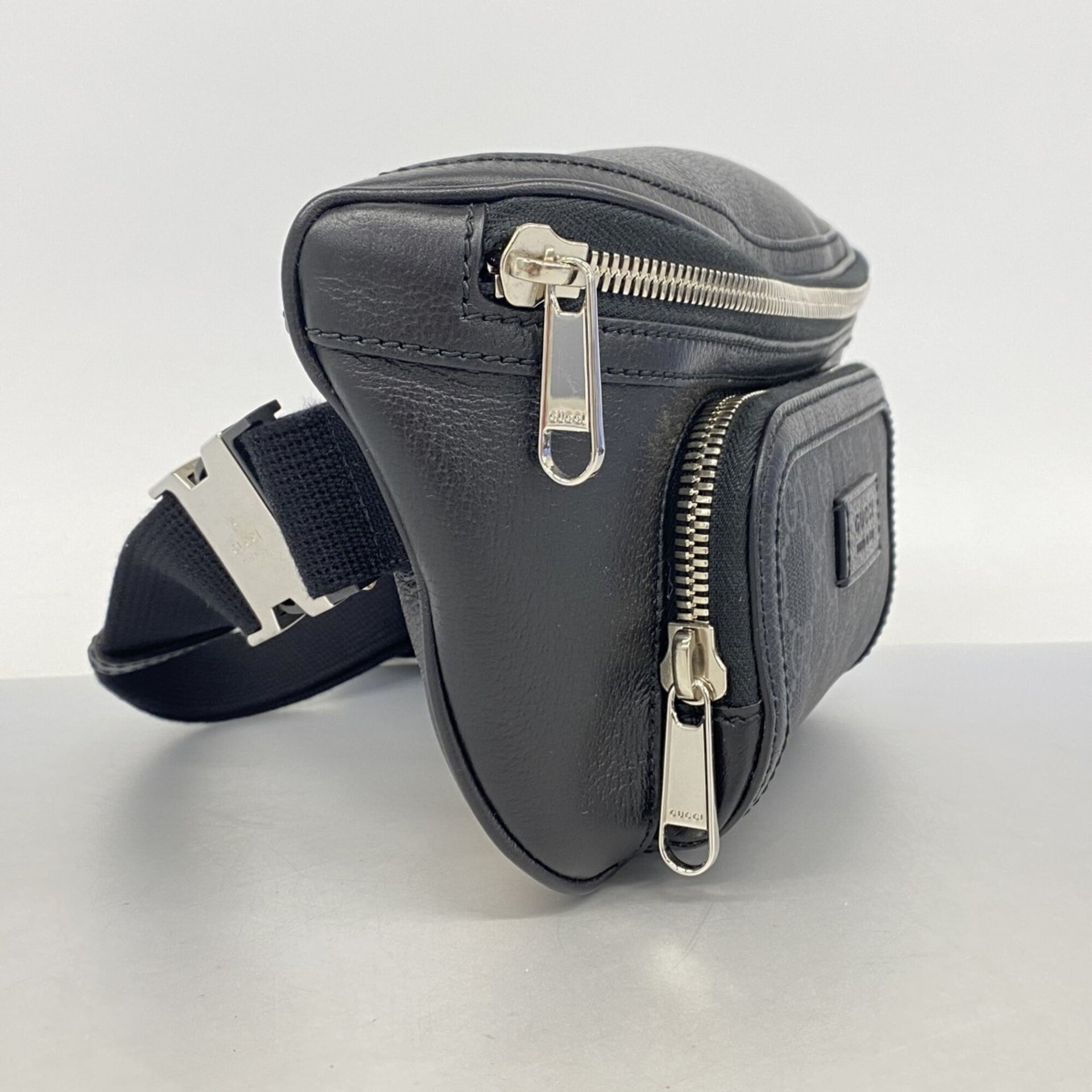 Gucci GG Supreme 795463 heuptas 2
