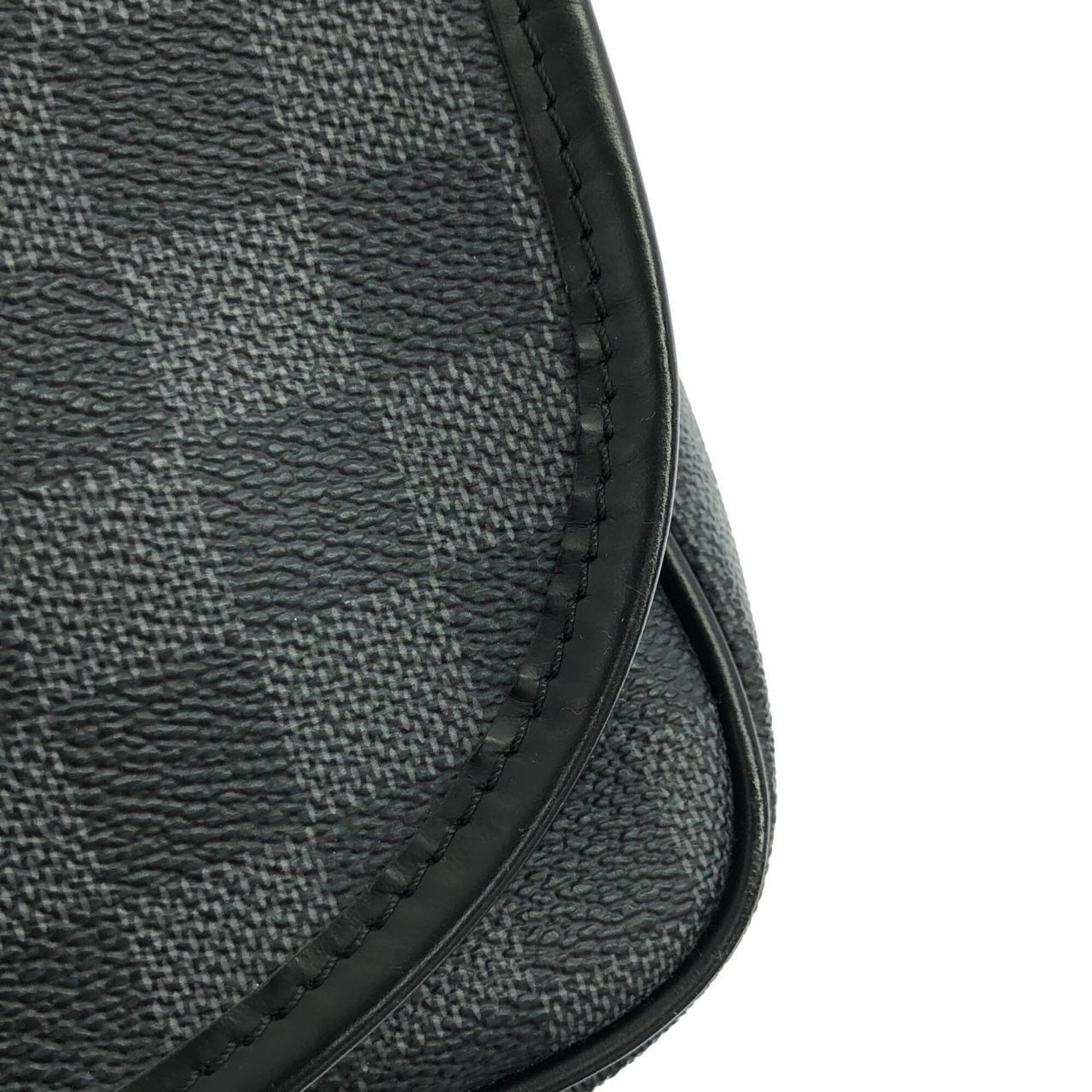 Louis Vuitton Damier Graphite Daniel MM N58029 Schoudertas 5